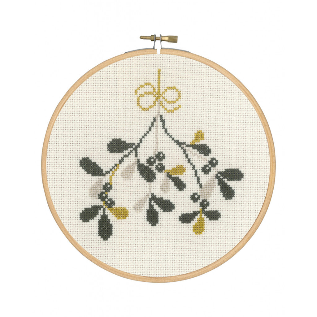 Korsstingbroderi, 18cm - Mistelten