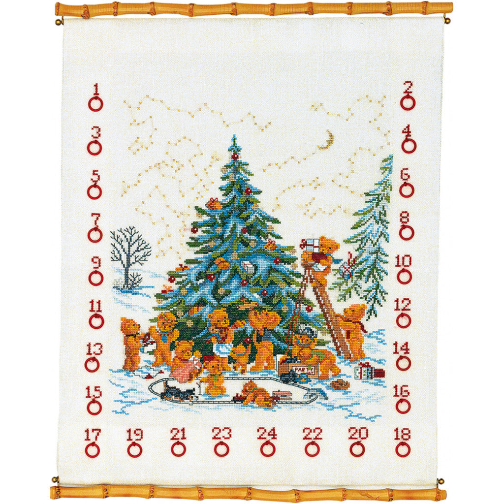 Korsstingsbroderi Eva Rosenstand, Adventskalender - Bamse 40x50cm