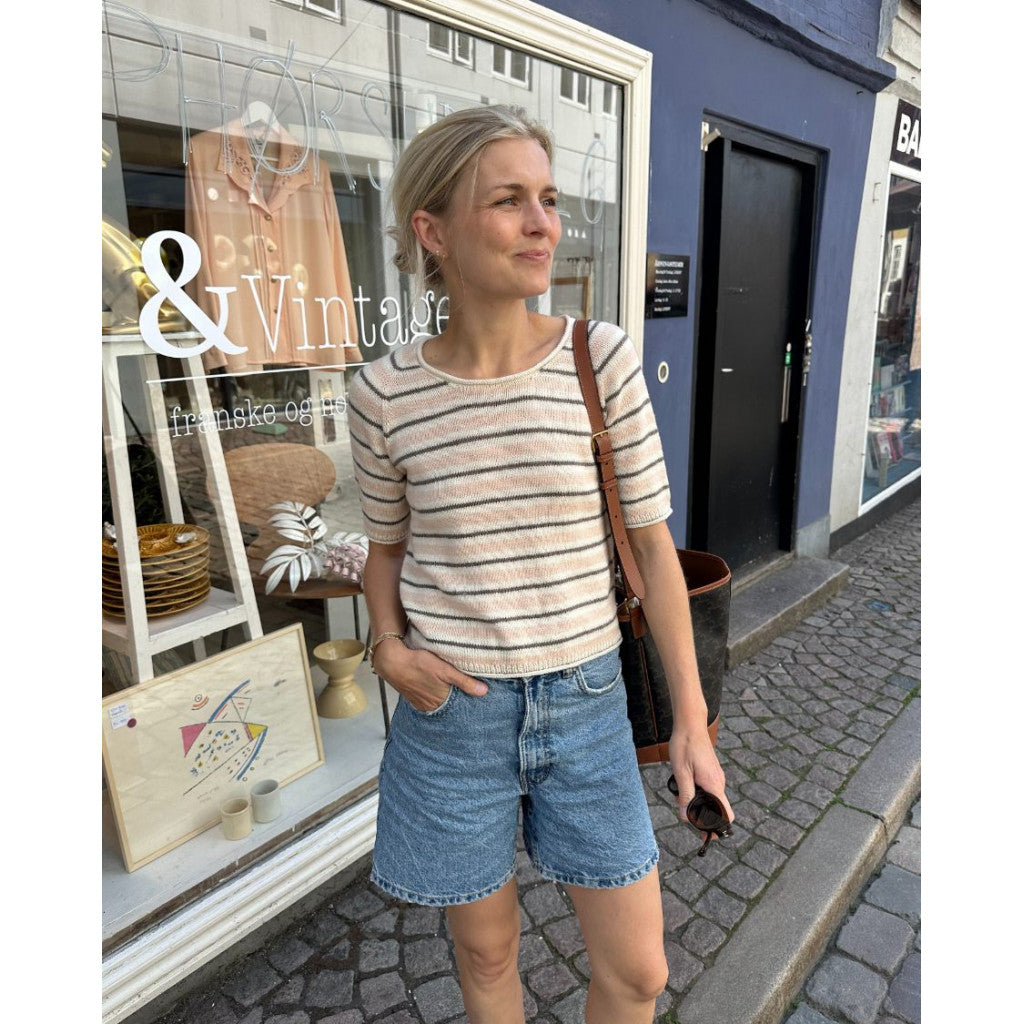 Mønster PetiteKnit - Amélie Tee