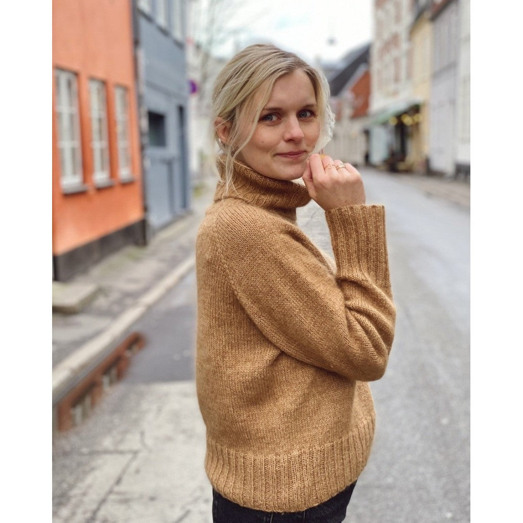 Mønster PetiteKnit - Caramel Sweater