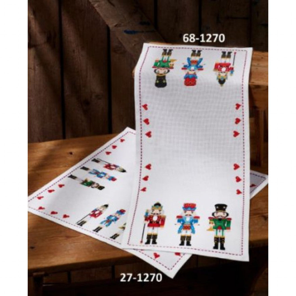 Korsstingsboderi Løper 34x86cm - Nøtteknekkeren