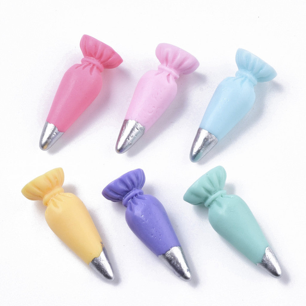 #1 Miniatyr 32.5x13x10mm - 4stk Sprøytepose, Assorterte farger