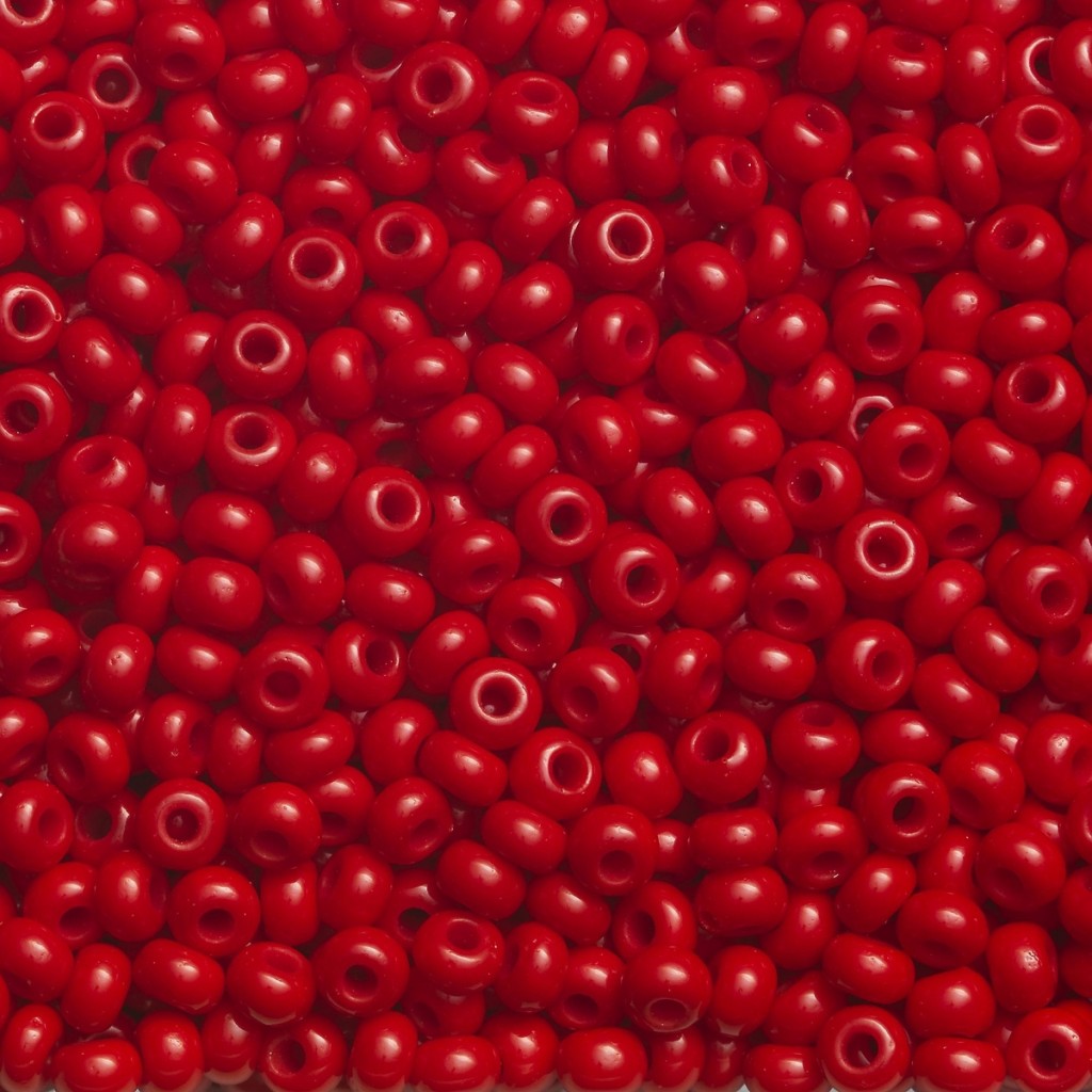 Rocaillesperle 6/0 - Rød Opak
