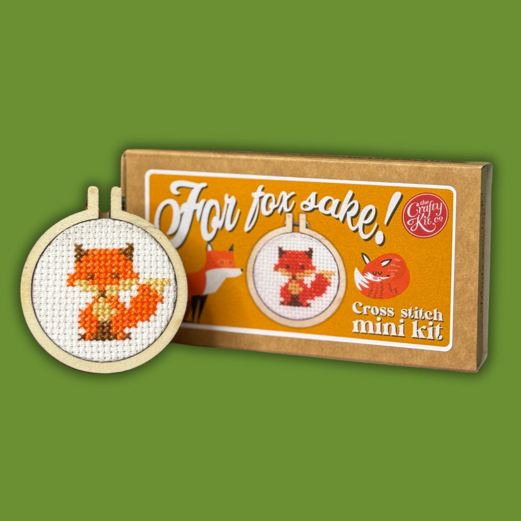 Mini korsstingsett i fyrstikkeske - For Fox Sake!