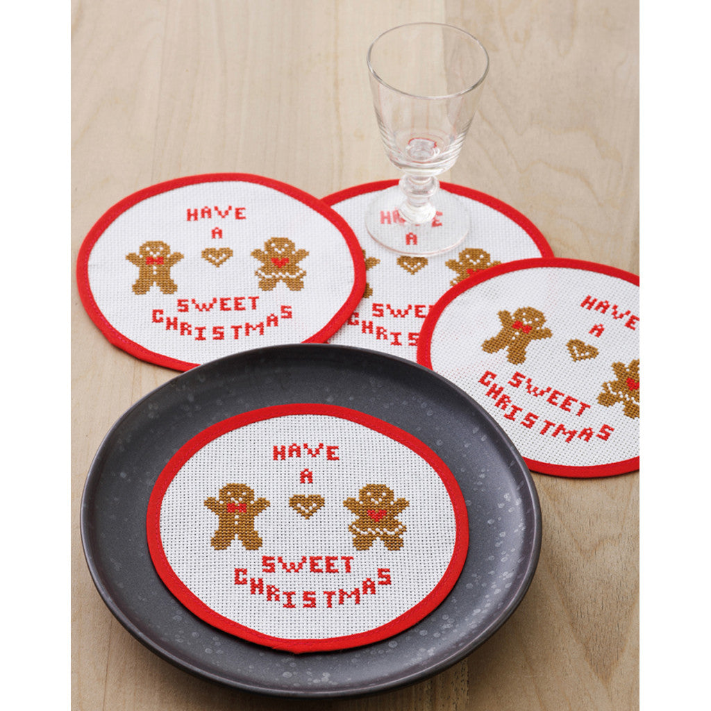 Permin Broderikit - Sweet Christmas, 4 stk. ø15 cm