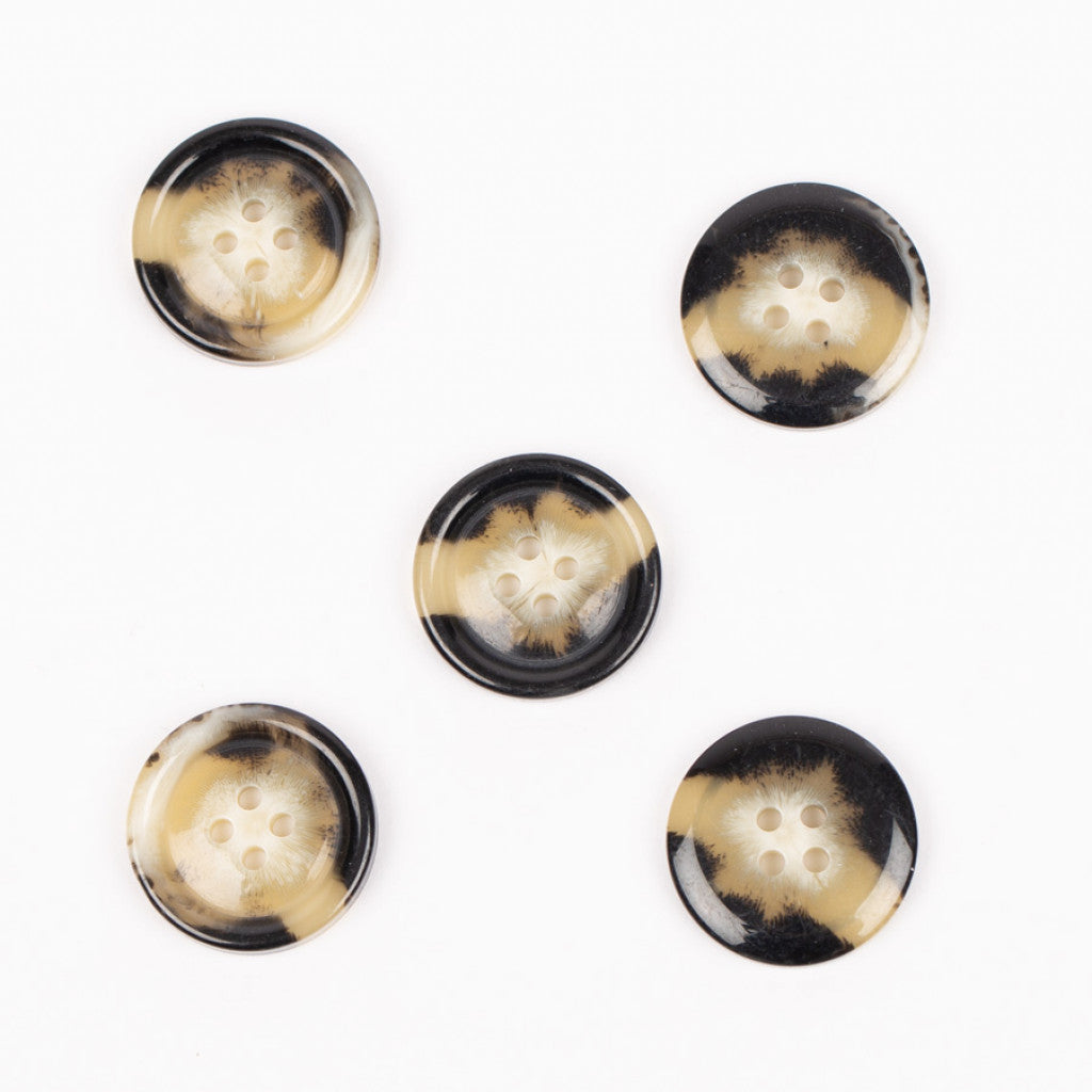 Knapp, 18mm - Imitation Horn (Mocha 712
