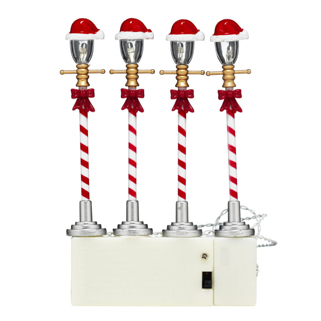 Miniatyrer - 4 Lyktestolper Med Led-Lys Og Nisselue
