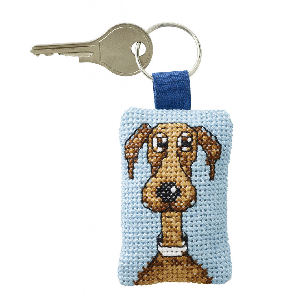 Korsstingsbroderi Nøkkelring - Hund 5x7cm