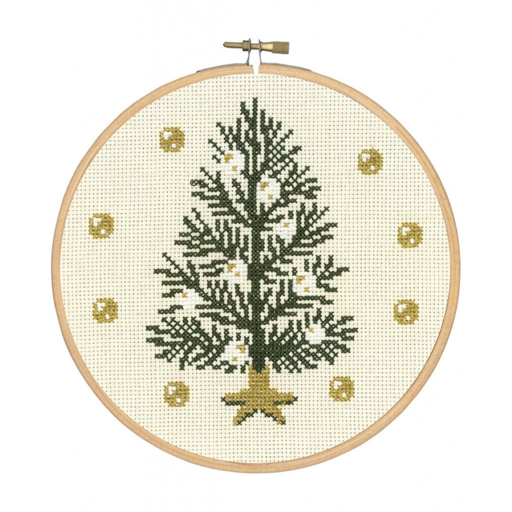 Permin Broderikit - Tre på juletrefot ø18 cm