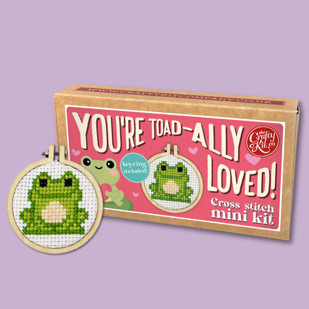 Mini korsstingsett i fyrstikkeske - You're Toad-ally Loved!