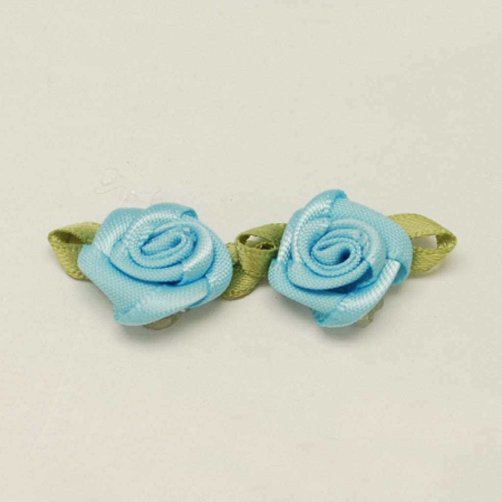 Håndlaget Satengrose, 15mm - Light Sky Blue