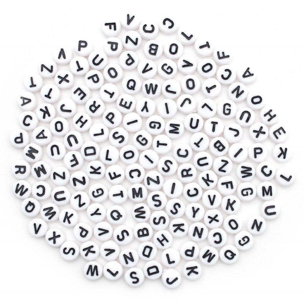 Alphabet Beads 7mm, 150stk - White Round With Black Letters - HobbyHimmelen