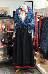 Wienersjal Frynset 140 x 140cm - Blå 005